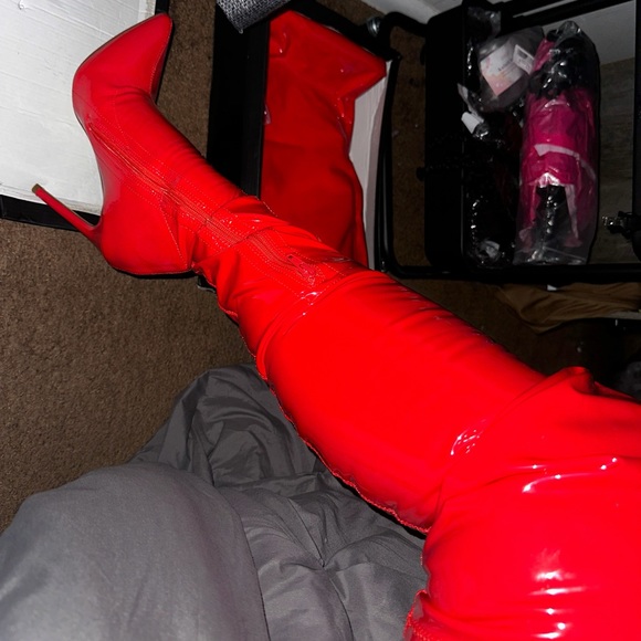 OFFERS ACCEPTED 😍 Red Patent Heel Boot 💋 - Picture 2 of 3